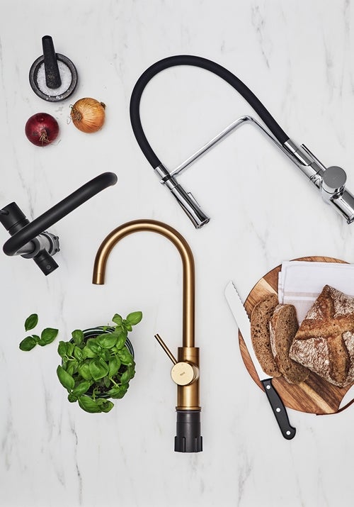 Kitchen faucet Verge black without dishwash valve